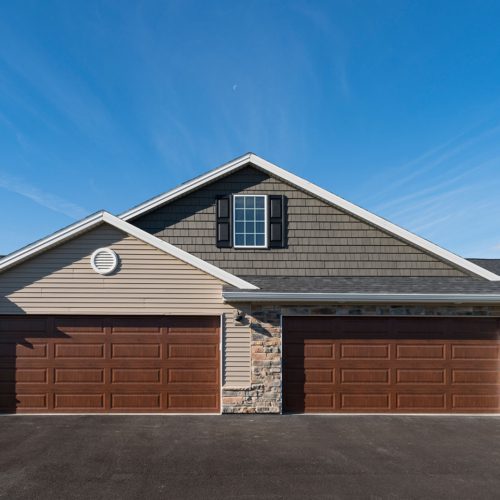 Front exterior elevations of Horizon Pointe Villas by Miller Diversified Construction