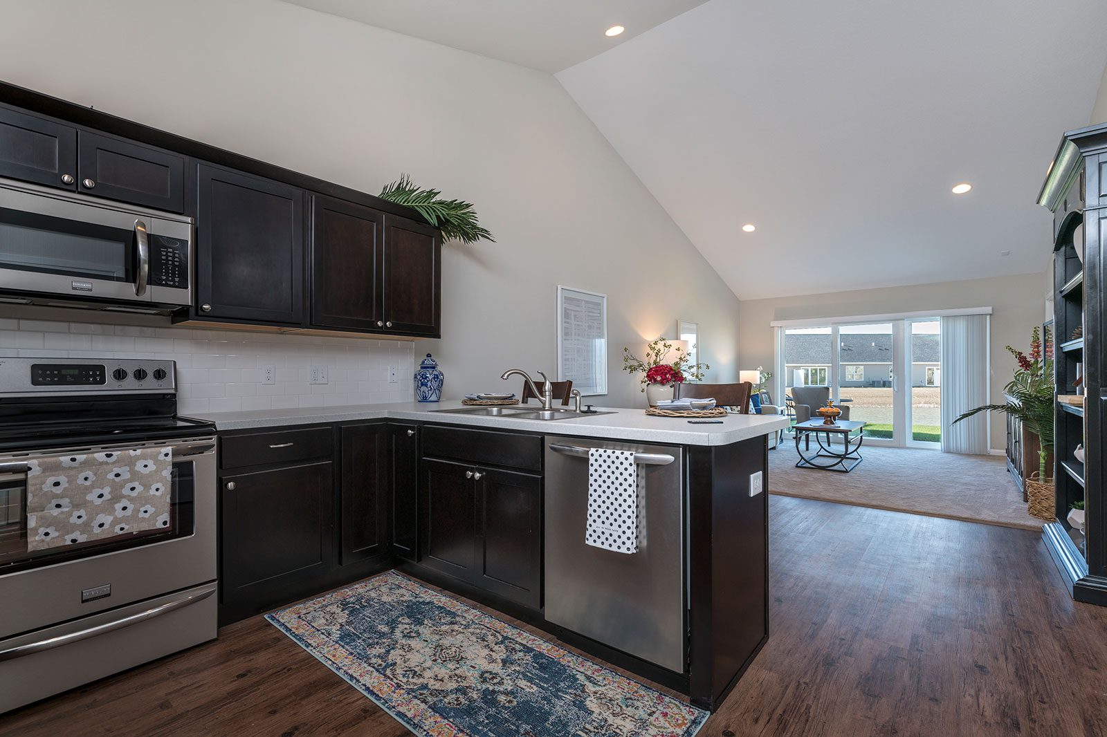 Kitchen area of Horizon Pointe Villas